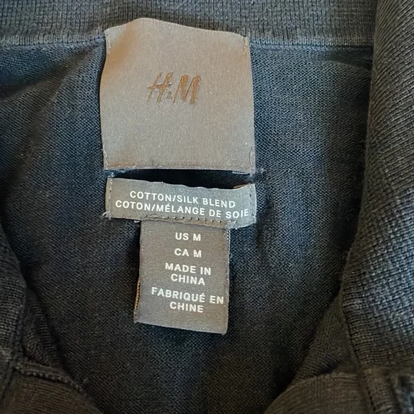 Polo - Picture 2 of 2